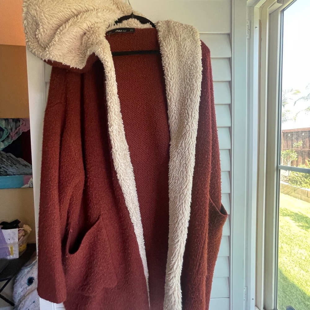 Cozy Hooded Sherpa-Lined Cardigan
